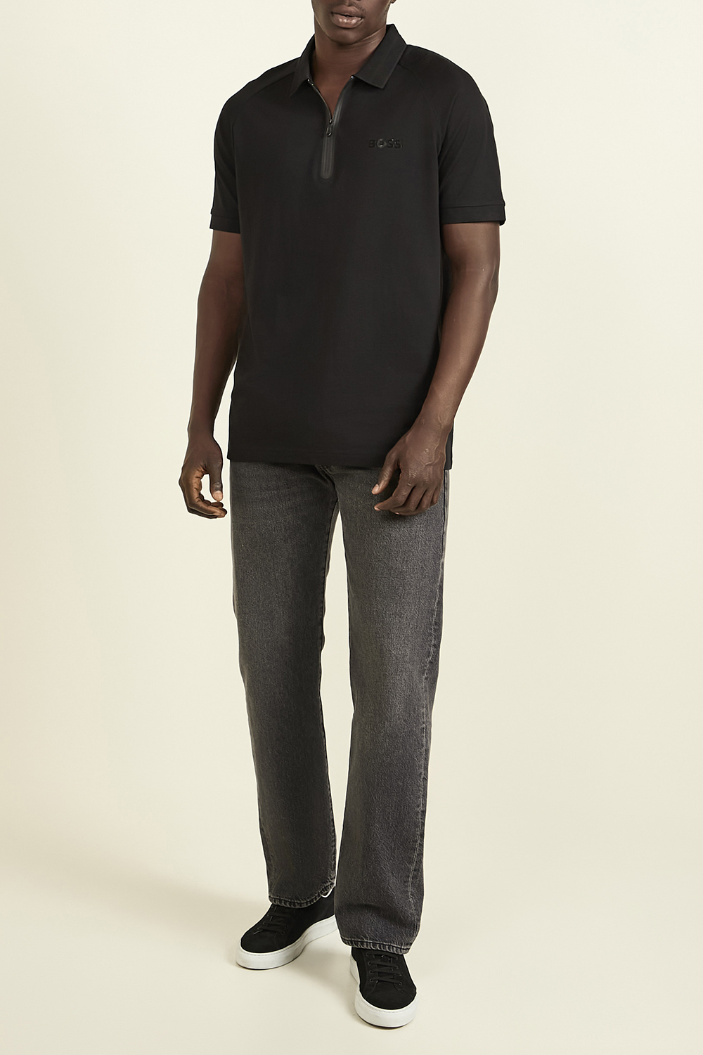 חולצת פולו קצרה